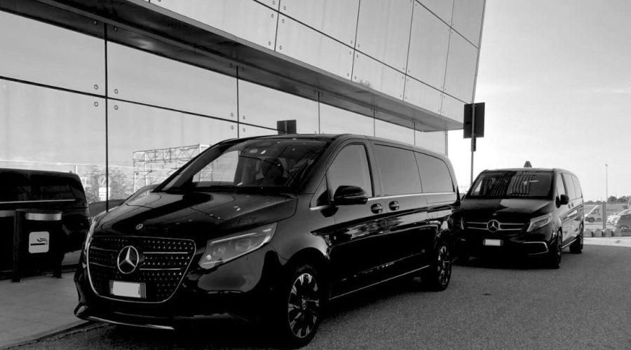 Private-driver-Mercedes-Benz-VClass-Torino-privatejet